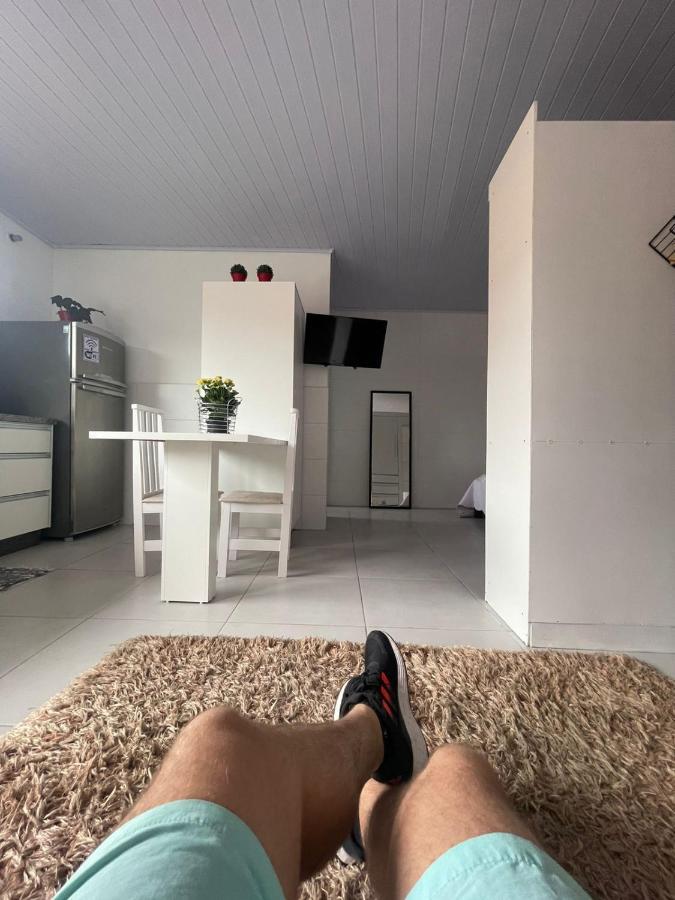 Hospedagem Confortavel E Pratica Para Viajantes E Ferias - Proxima A Br-101 Sao Jose  Exterior foto